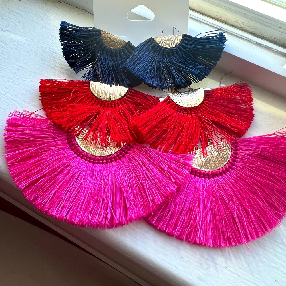 New Icing.com Tassel Fan Earrings. Never worn.